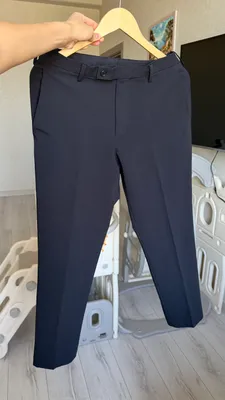 Ko‘k rangli Uniqlo shimlari