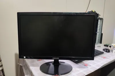 20 lik samsung manitor sotiladi 1