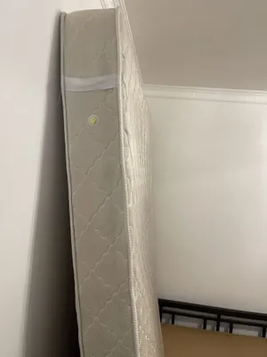 Ikki kishilik matras, o‘lchami 2 metrga 1 metr 90 sm 1