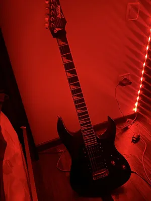Ibanez Gio elektro gitarasi (takomillashtirilgan SUPERSTRAT versiyasi) 1