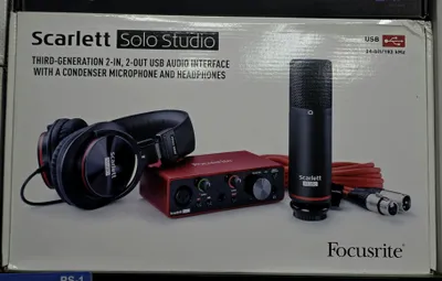 Focusrite Scarlett Solo Studio (3rd Generation) 1