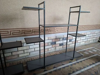 Металические подставки под растения 1