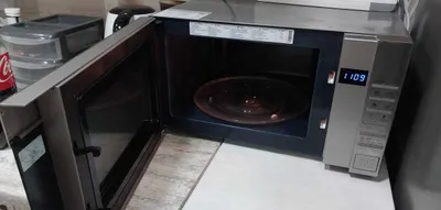 Продам микроволновку Самсунг 1