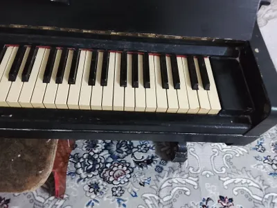 pianino sotiladi arzon 1