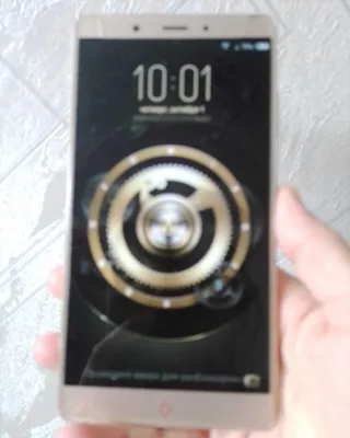 ZTE Nubia Z11 max 1