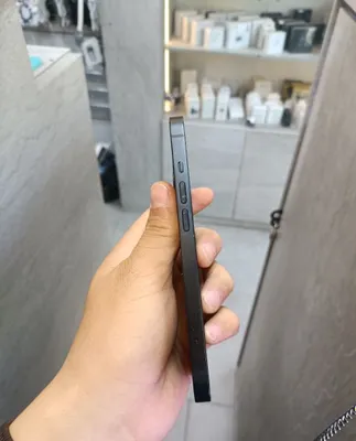iPhone 13, состояние хорошее 1
