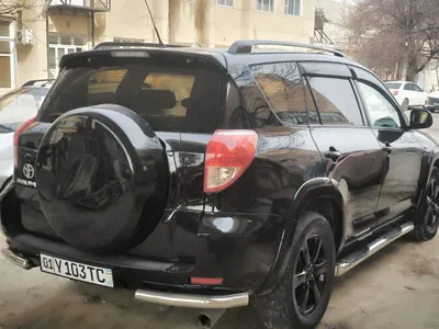 Продаётся тайота рав 4 1