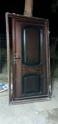 Temir eshik sotiladi