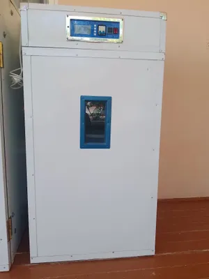 Продаётся инкубатор на 528 яиц 1