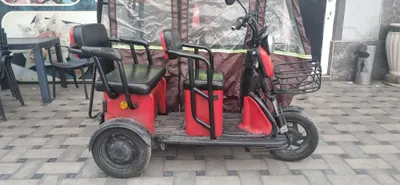 Elektr trik / elektro riksha sotiladi | 3 oʻrinli 1