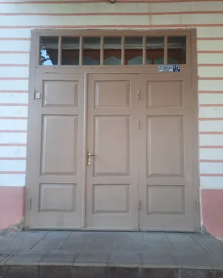 Darvoza,Eshik sotiladi xolati yaxshi 1,2x2,4m o'lchamda qimmat zamok