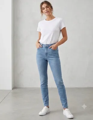 American Eagle zamonaviy jinsi shimlari sotiladi 1