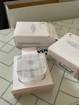 Оригинальная зарядка для iPhone, адаптер 20W, НОВЫЙ 1