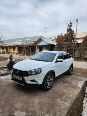 Продаётся Lada Vesta SW Cross 1