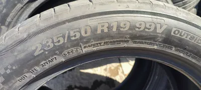 2 ta Kumho 235_50_R19 shina 1