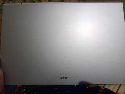 Noutbuk Acer sotiladi 1