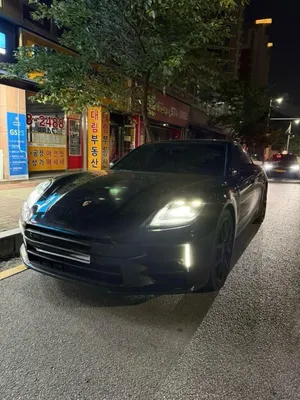 Porshe panamera mavjud 1