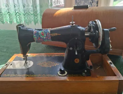 Швейная машина