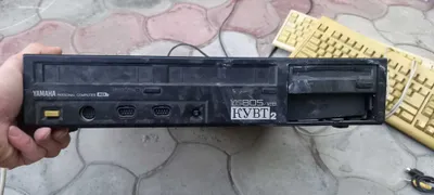 Nodir kompyuter texnikasi, diskovod 1