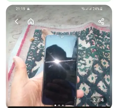 Samsung SM-A105F 1