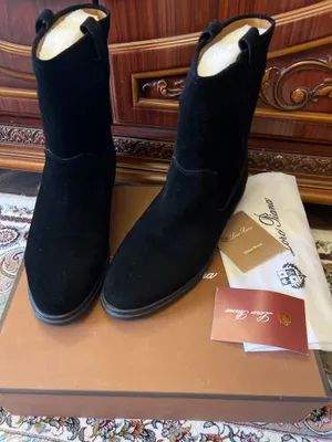 Tabiiy Loro Piana etiklar 1