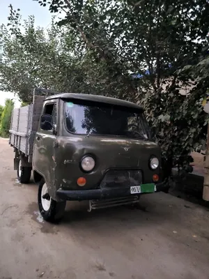 UAZ mawinasi suruchni satiladi 1
