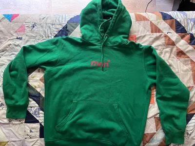 Зеленое худи celio