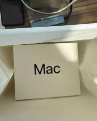 Mac mini M6 16/256 1