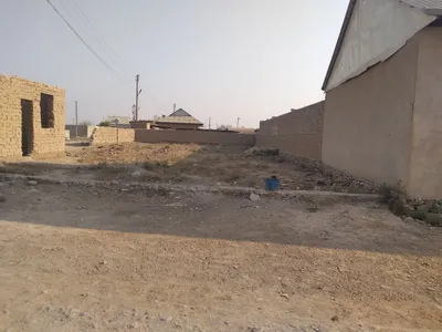 Tomorqa hovli uy sotiladi srochno 1