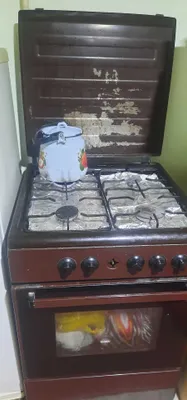 Продаётся газовая плита 1