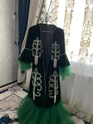 kelin kiyim sari va dopi kelishtirib berb yuborama 1