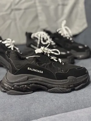 Бренд Красовки Balenciaga triple s 1