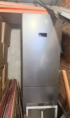 Продам большой холодильник Bosch, KGN49XL, 2022г 1
