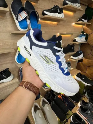 Skechers Ultra Pillaris