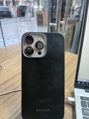 iphone 16 pro max 1