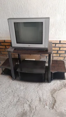Телевизор и подставка 1
