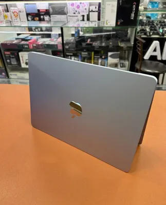 MacBook Air M4 16/256 1