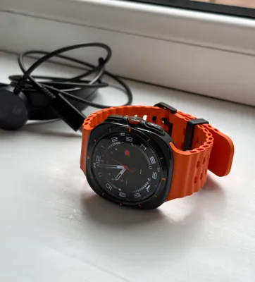 Samsung Galaxy Watch Ultra LTE • 47 mm • 1
