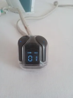 Bluetooth quloqchin ekranli 100 tõliq zaryad 1