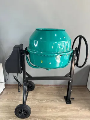 БЕТОНОМЕШАЛКА 180Л 1