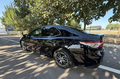 Toyota Camry 70, yaxshi holatda sotiladi 1