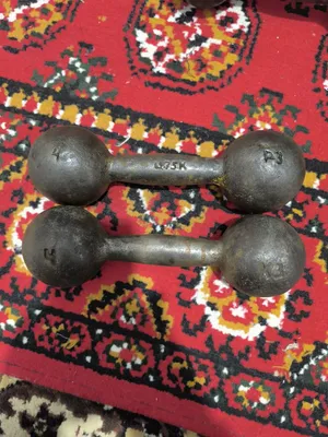 Гантели 4кг, 3кг 1
