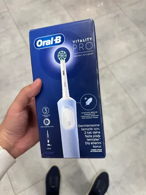 Зубная машинка Oral-B 1