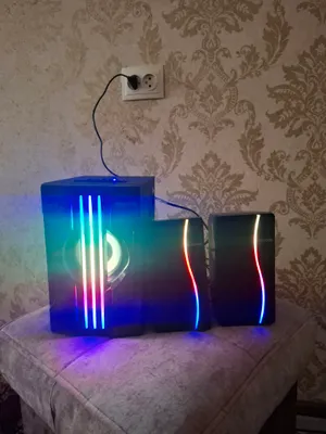 Продаётся игровая акустика Microlab, сабвуфер (новая) 1