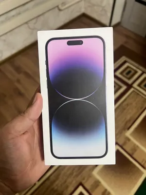 iPhone 14 Pro Max 256 ГБ, имеется небольшая трещина