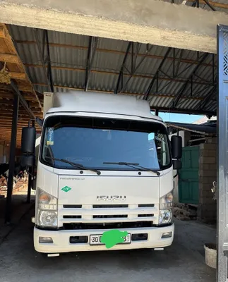 Isuzu sng ideal. 1