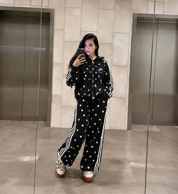Спортивный костюм-двойка Adidas 1