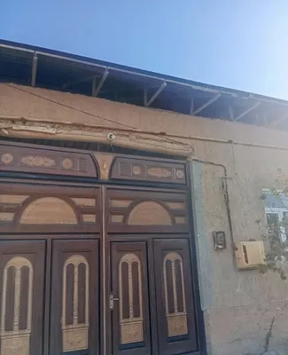 Дом с двором в Фархадском районе 1