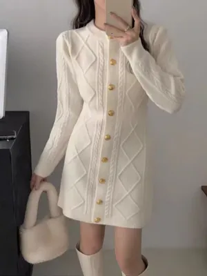 NAVINKA 1