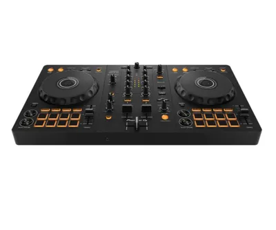Pioneer DDJ FLX-4 controller 1